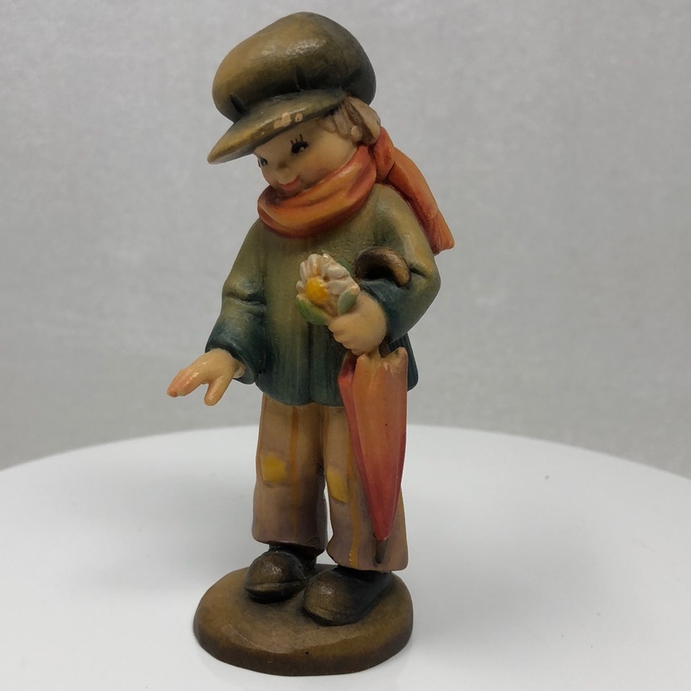 ANRI My Friend Figurine Juan Ferrandiz Boy Flower Umbrella 4” Italy Club #2